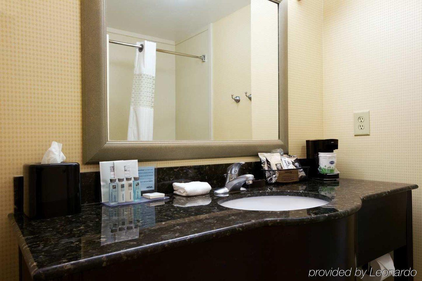 Hampton Lenoir Hotel