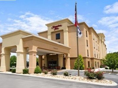 Hampton Lenoir 3*